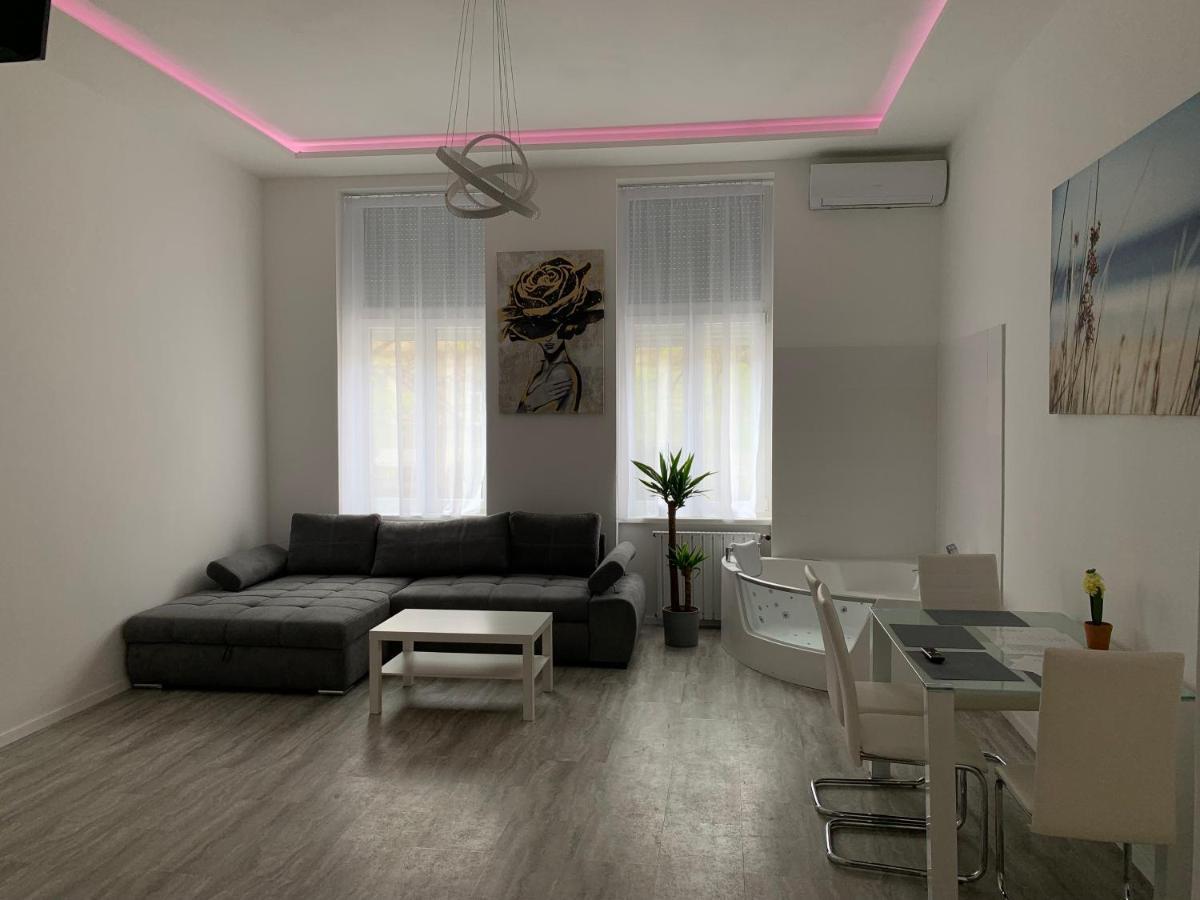 Luxury Apartment In The Central Budapest Ngoại thất bức ảnh